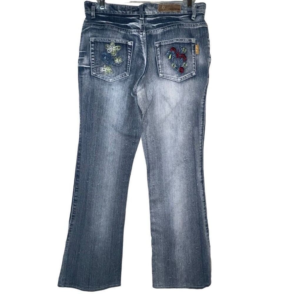Yuanhui Women's Jeans Size‎ 29 Blue Embellished Embroidered Whisker Bootcut